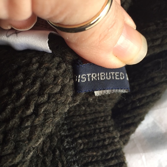 POSTCARD Sweaters Made In Italy Genuine Post Card Wool Sweater